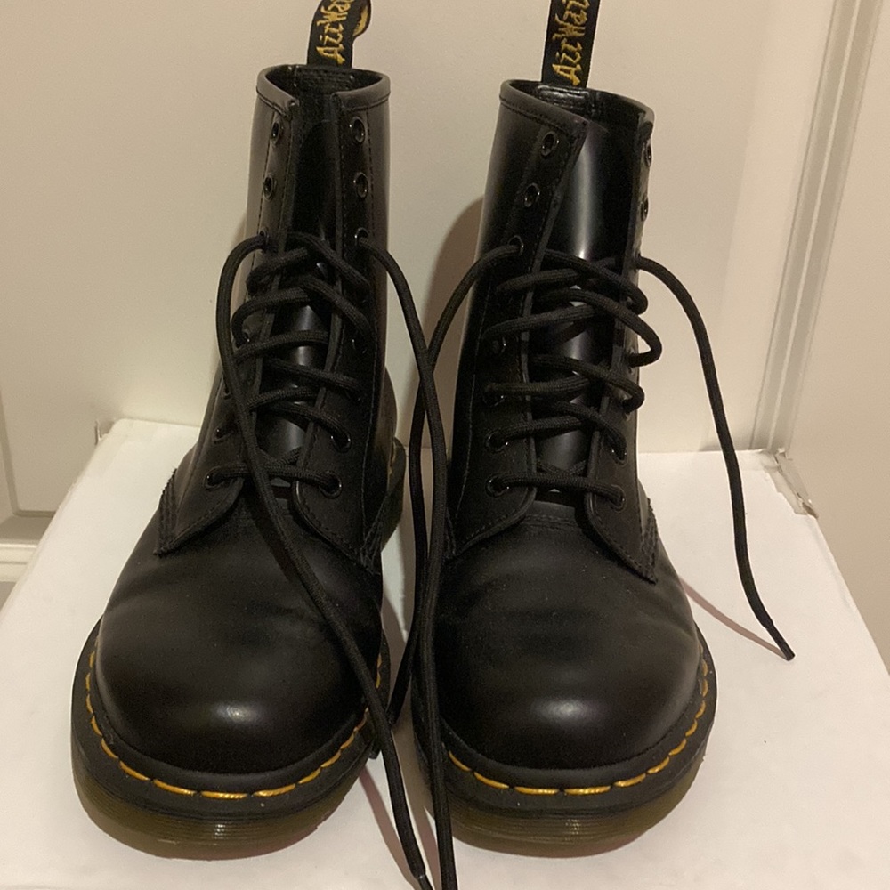 Dr. Martens 1460 Smooth Black Leather Lace Up Boots